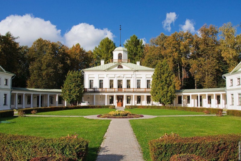 Усадьба Середниково
